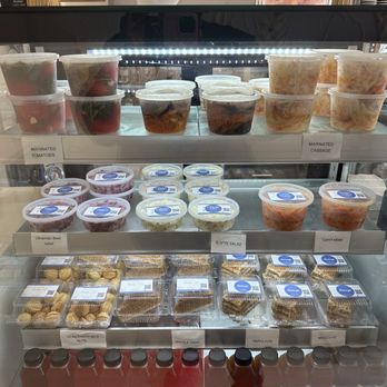 Sho Tse - Sweets and treats - Ukrainian Near Me - New York, New York