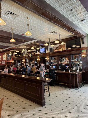 Finnegan's Bar & Grill by null