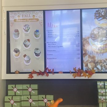 Gigi's Cupcakes - Cupcakes Near Me - Cedar Hill, Texas Gigi's Cupcakes - Cupcakes Near Me - Cedar Hill, Texas