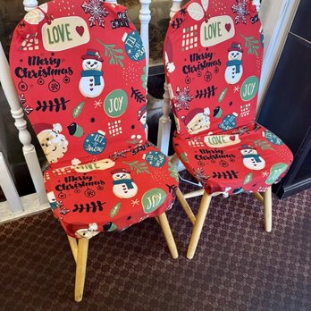Hot Lobster Dim Sum - Check out the Santa chairs - Dim Sum Near Me - Niagara Falls, Ontario Hot Lobster Dim Sum - Check out the Santa chairs - Dim Sum Near Me - Niagara Falls, Ontario