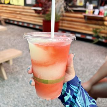 Howzit Eh - Frozen strawberry lemonade - Food Trucks Near Me - Kihei, Hawaii Howzit Eh - Frozen strawberry lemonade - Food Trucks Near Me - Kihei, Hawaii
