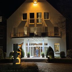 Steigenberger Hotel Treudelberg
