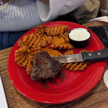 Drake's - Filet with roll - Bars Near Me - Elizabethtown, Kentucky