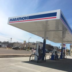 Broadway Gas Stop