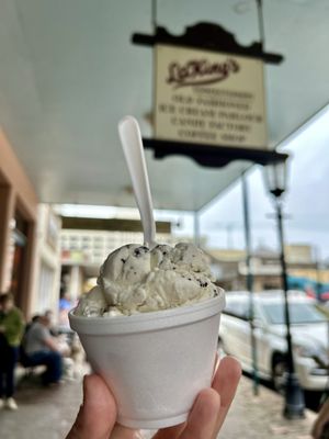 La King's Confectionery by null