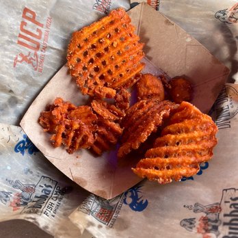 River City Cafe - Sweet Potato Fries - devoured a lot of it but hey, look how crispy and well seasoned it is! - American Near Me - Surfside Beach, South Carolina River City Cafe - Sweet Potato Fries - devoured a lot of it but hey, look how crispy and well seasoned it is! - American Near Me - Surfside Beach, South Carolina
