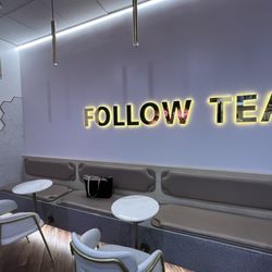 Follow Tea - The inside