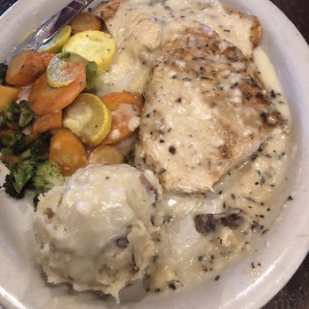 Eduardo's BBQ Steaks & Mexican Grill - Basil Chicken Plate. - Mexican Near Me - Laredo, Texas Eduardo's BBQ Steaks & Mexican Grill - Basil Chicken Plate. - Mexican Near Me - Laredo, Texas
