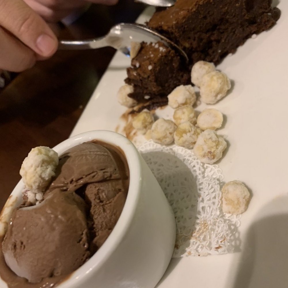 Inatteso Pizzabar - Nutella Chocolate - Hazelnut Cake - Italian Near Me - New York, New York