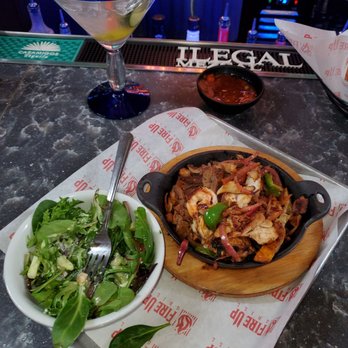 Fire Up Grill - Fajitas, skinny margaritas, burrito bowl with shrimp - Bars Near Me - Riverside, California Fire Up Grill - Fajitas, skinny margaritas, burrito bowl with shrimp - Bars Near Me - Riverside, California