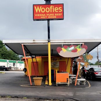 Woofies - Outside - Hot Dogs Near Me - Overland, Missouri Woofies - Outside - Hot Dogs Near Me - Overland, Missouri