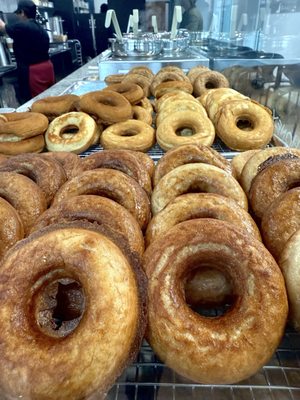 Ringo Coffee & Donuts by null