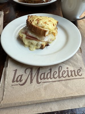 la Madeleine by null