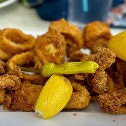 Benny's On The Beach - Pier - Fried Squid (calamari)