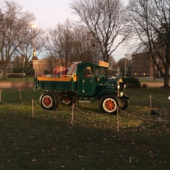 North School Park - Parks Near Me - Arlington Heights, Illinois
