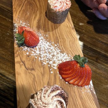 Vintage Public House - Tiramisu and red velvet cupcakes - New American Near Me - Redding, California Vintage Public House - Tiramisu and red velvet cupcakes - New American Near Me - Redding, California