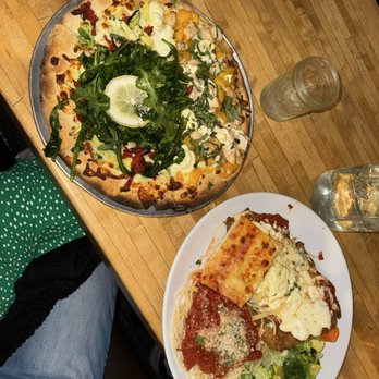 Hideaway House - Left; half Green Goddess half roasted peach (but with chicken not pancetta) on gluten free crust. So good. Right: Chicken Parmesanparmesan - Pizza Near Me - Sedona, Arizona Hideaway House - Left; half Green Goddess half roasted peach (but with chicken not pancetta) on gluten free crust. So good. Right: Chicken Parmesanparmesan - Pizza Near Me - Sedona, Arizona