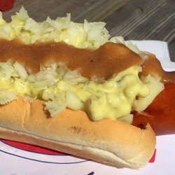 Lennarts Kiosk - "Halv spesial"