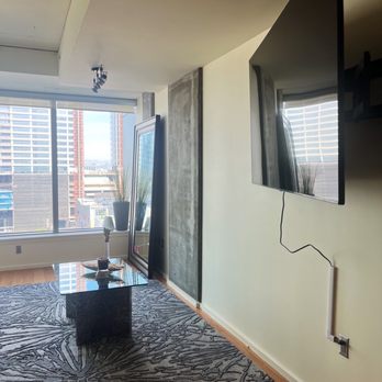 Builders Hub - newly laid wood floors, fresh painted walls, flat screen tv mounted - General Contractors Near Me - Sherman Oaks, California