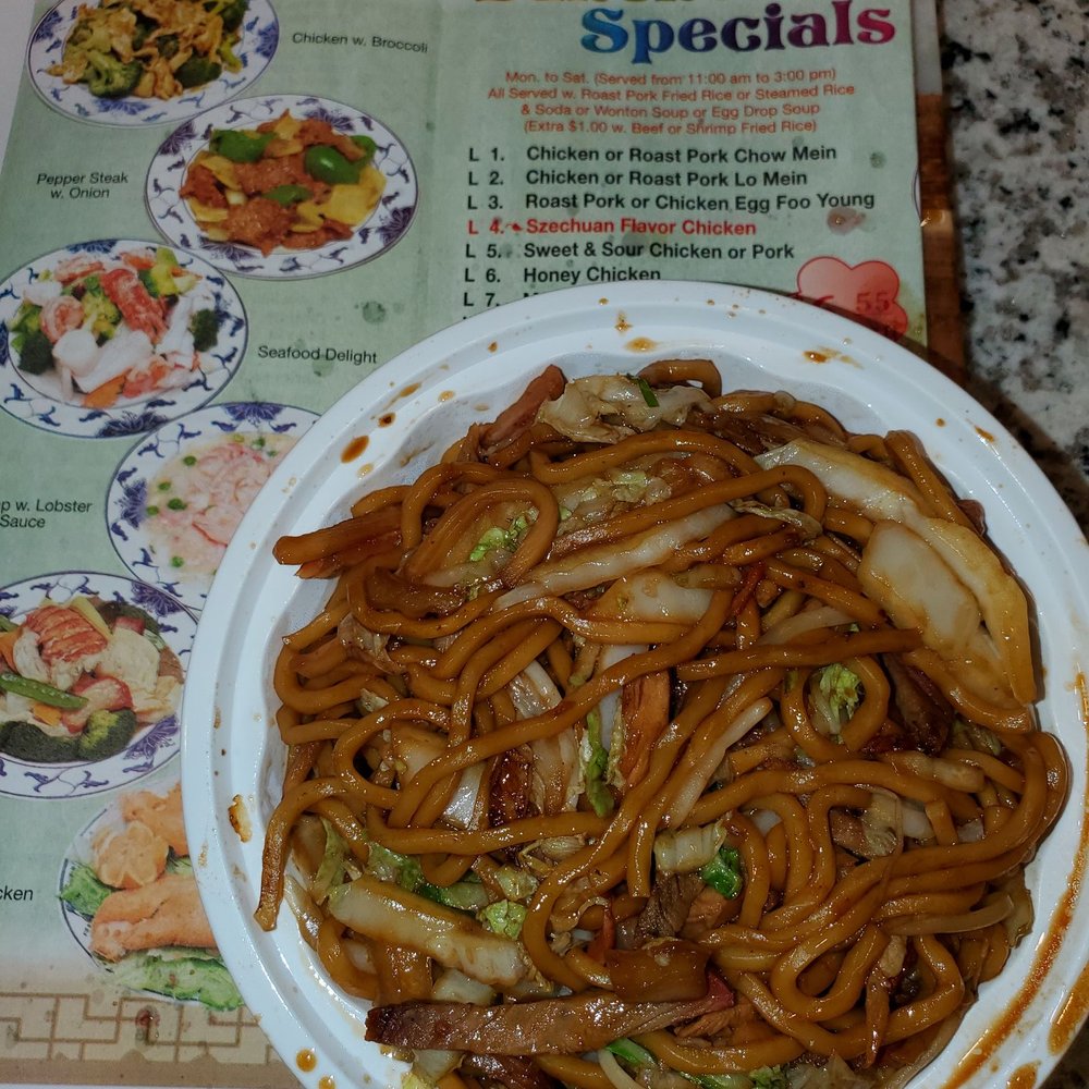 China Gourmet - Aug 2020: Small Pork Lo Mein (lacking pork) - Chinese Near Me - Wesley Chapel, Florida China Gourmet - Aug 2020: Small Pork Lo Mein (lacking pork) - Chinese Near Me - Wesley Chapel, Florida