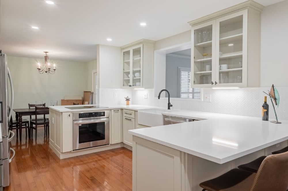 Slide of Dani Handyman Remodeling Service