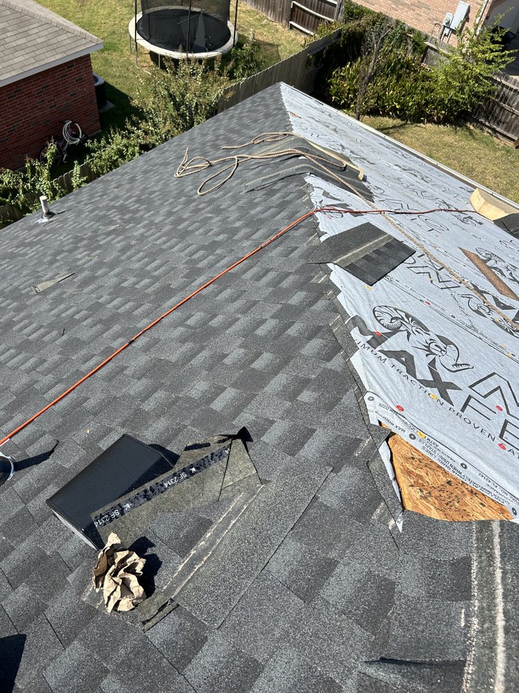 Slide of Mancia's Roofing Services