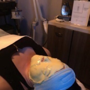Azur Aesthetics - Anti aging treatment that helps with oily skin - Makeup Artists Near Me - Upland, California