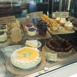 Goldies Coffee House - Cakes