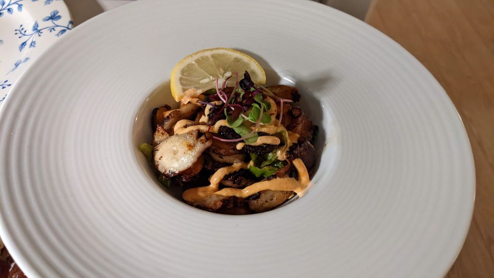 THE FOXTAIL ON THE LAKE 113 Photos & 43 Reviews 1177 Howard Ave