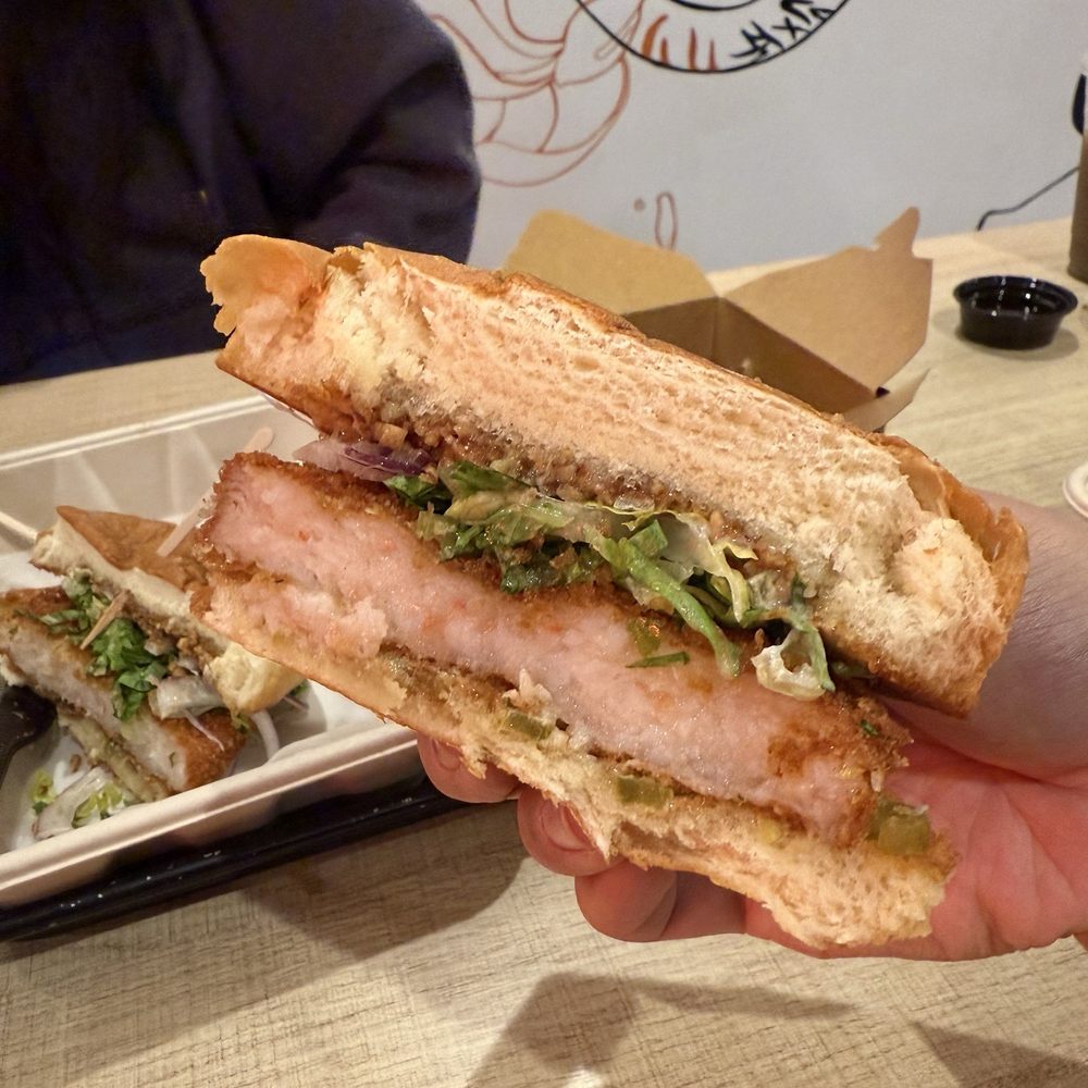 Bopomofo Cafe - Honey walnut shrimp burger - Bubble Tea Near Me - San Gabriel, California