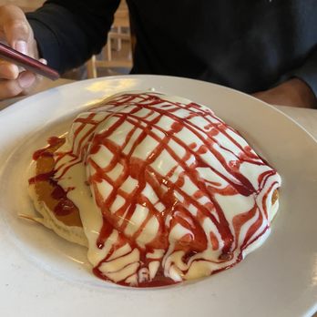 The Bongo Room - Cherry Pancakes - New American Near Me - Chicago, Illinois