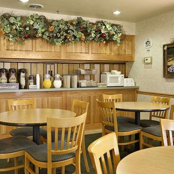 Super 8 by Wyndham Ava - Breakfast Area - Hotels Near Me - Ava, Missouri Super 8 by Wyndham Ava - Breakfast Area - Hotels Near Me - Ava, Missouri