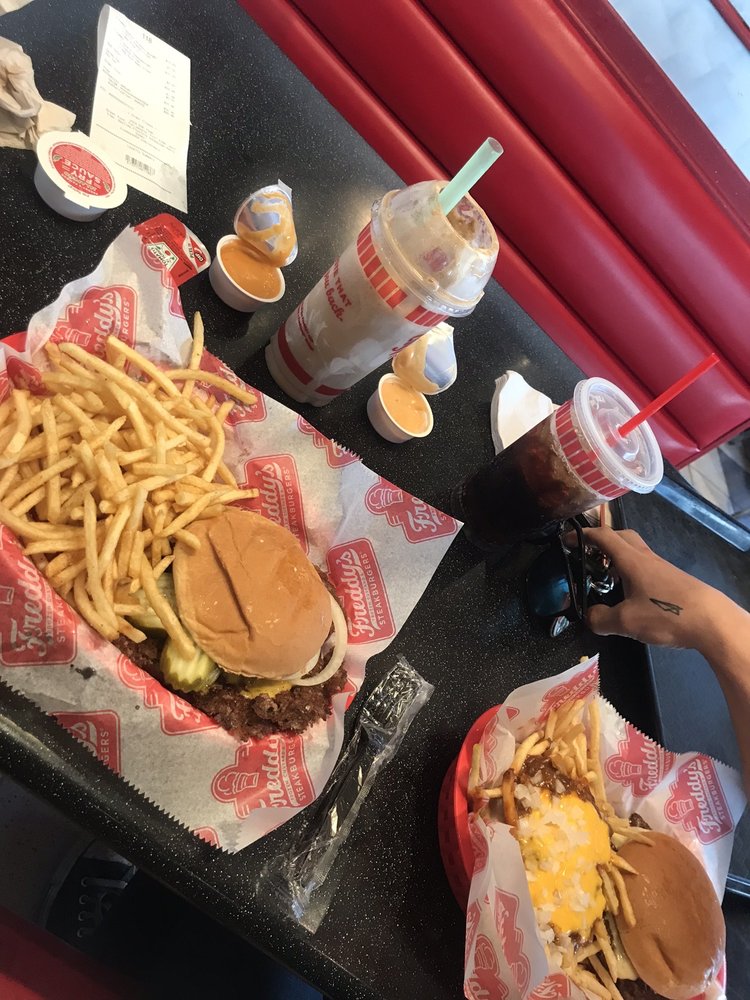Freddy's Frozen Custard & Steakburgers