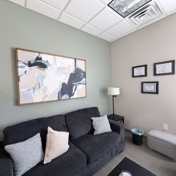 Vital Minds Therapy - Serene therapy space that is comfortable for all clients.