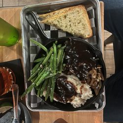Paladin Bar & Grill - Steak tips