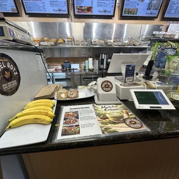 Oak Tree Bagel Boyz - Coffee & Tea Near Me - Edison, New Jersey Oak Tree Bagel Boyz - Coffee & Tea Near Me - Edison, New Jersey