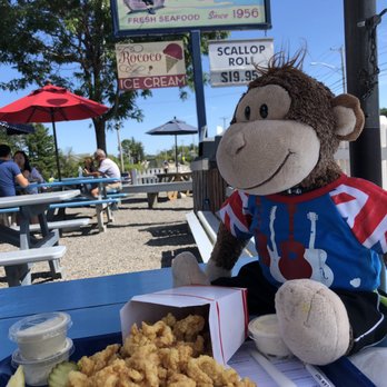 Bob's Clam Hut - Fried Clam Strips! - Seafood Near Me - Kittery, Maine