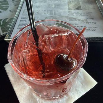 Inferno Lounge - Cherry vanilla whiskey - Cocktail Bars Near Me - Astoria, Oregon
