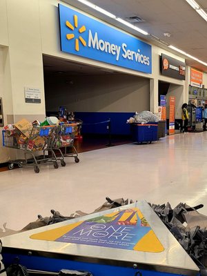 Walmart Supercenter by null