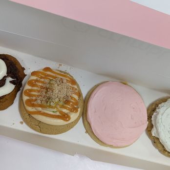 Crumbl - Dublin - Pumpkin spice, cinnamon apple, pink sugar, mint cookie - Bakeries Near Me - Dublin, California Crumbl - Dublin - Pumpkin spice, cinnamon apple, pink sugar, mint cookie - Bakeries Near Me - Dublin, California
