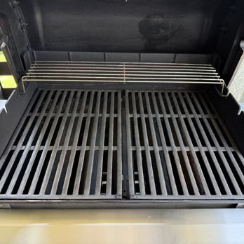Grill Medic - Clean - Grill Services Near Me Grill Medic - Clean - Grill Services Near Me