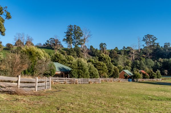 Tin Dragon Cottages - Eco Retreat by null