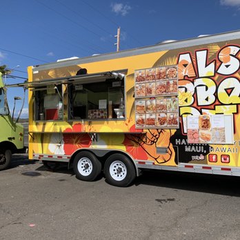 Maui Sunday Market - Al's BBQ Pit - Flea Markets Near Me - Kahului, Hawaii