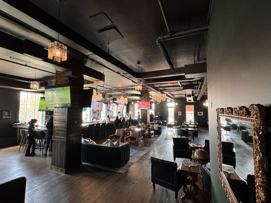 Suite 200 Grille by null