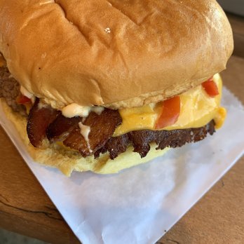 Shake Shack Southlake - SmokeShack burger - Fast Food Near Me - Southlake, Texas