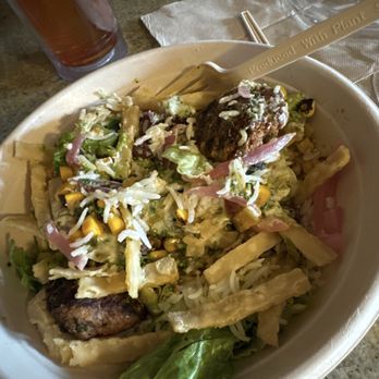 Cava - Mediterranean Near Me - Long Beach, California