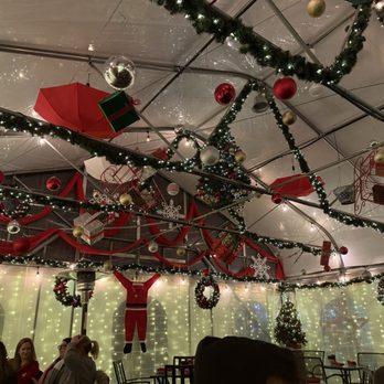 Greenhouse Cafe & Tavern - christmas scenery - Cafes Near Me - Burlington, Connecticut Greenhouse Cafe & Tavern - christmas scenery - Cafes Near Me - Burlington, Connecticut