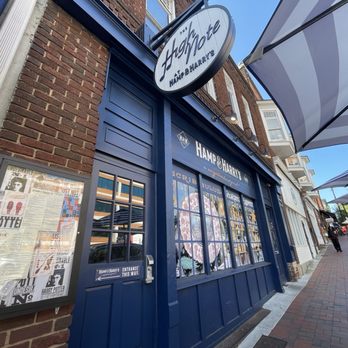 Hamp & Harry’s - Cocktail Bars Near Me - Marietta, Georgia