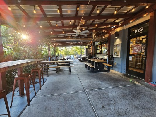 Sweet Lew's BBQ by null