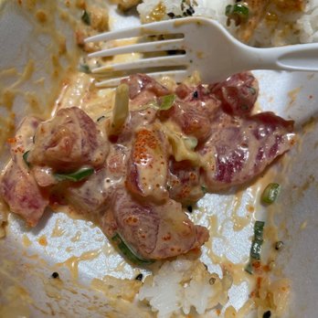 Da Hale - Spicy Mayo poke. Sorry I demolished and decided I have to give a review . Lol - Poke Near Me - Las Vegas, Nevada